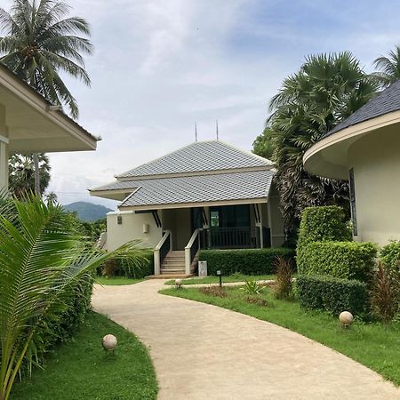 Wis Beach Khanom Extérieur photo